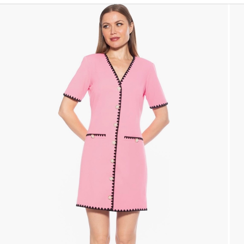 NWT ALEXIA ADMOR DRESS!